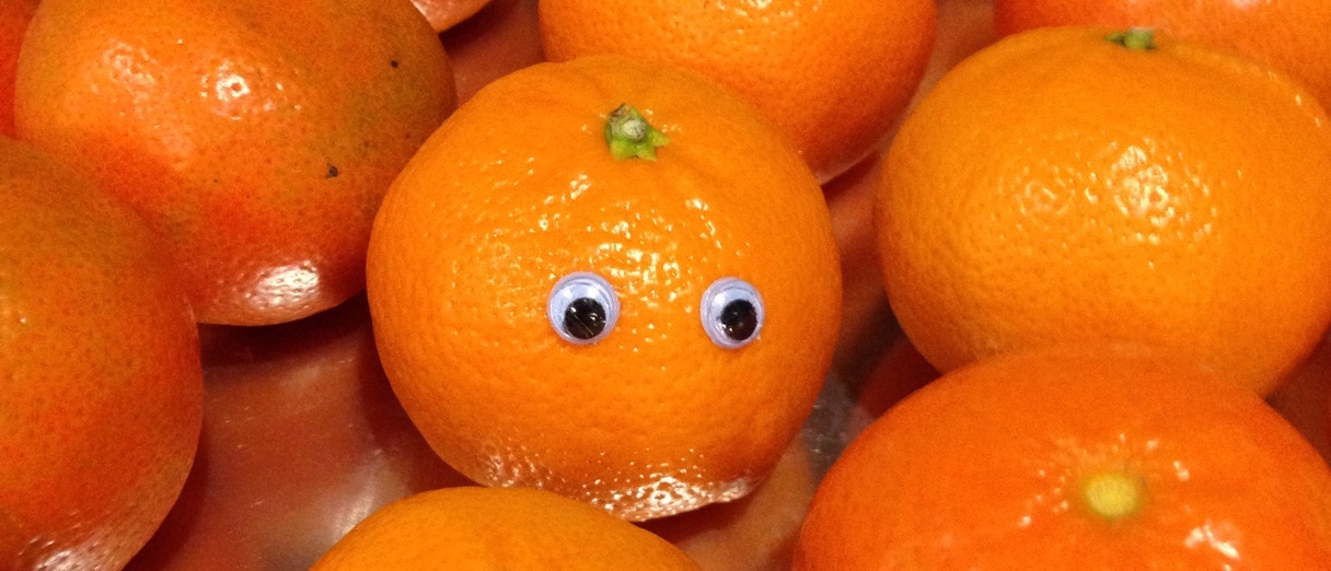 Tangerines with googly eyes